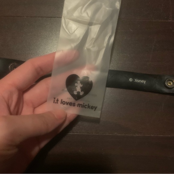 i.t loves Mickey Mouse wristband Disney - Picture 5 of 8